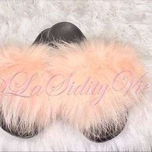 Baby Pink Fluffy Fur Slides